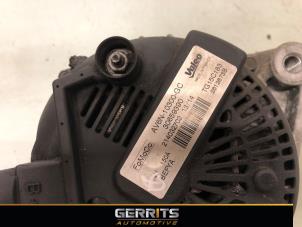Dynamo van een Ford Transit Connect (PJ2) 1.6 TDCi 16V 75 2015