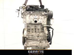 Motor van een Volvo XC40 (XZ) 1.5 T3 12V 2022