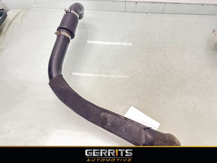 Usagé Tuyau intercooler Ford Transit Custom 2.2 TDCi 16V Prix € 60,49 Prix TTC proposé par Gerrits Automotive BV
