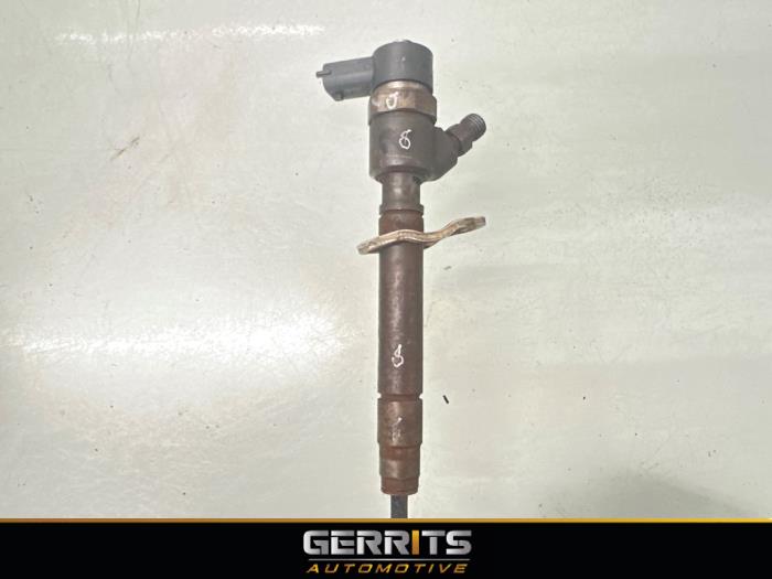 Usagé Injecteurs Volvo V70 (BW) 2.4 D5 20V Prix € 99,99 Règlement à la marge proposé par Gerrits Automotive BV