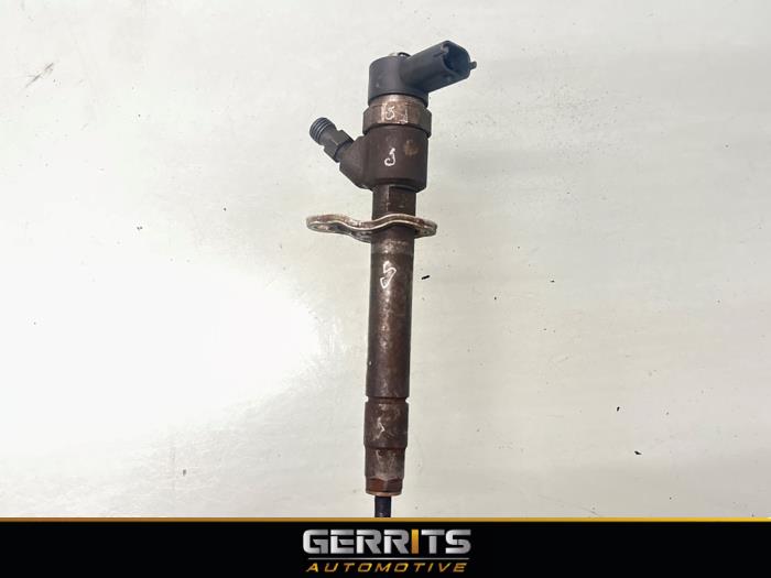 Usagé Injecteurs Volvo V70 (BW) 2.4 D5 20V Prix € 99,99 Règlement à la marge proposé par Gerrits Automotive BV
