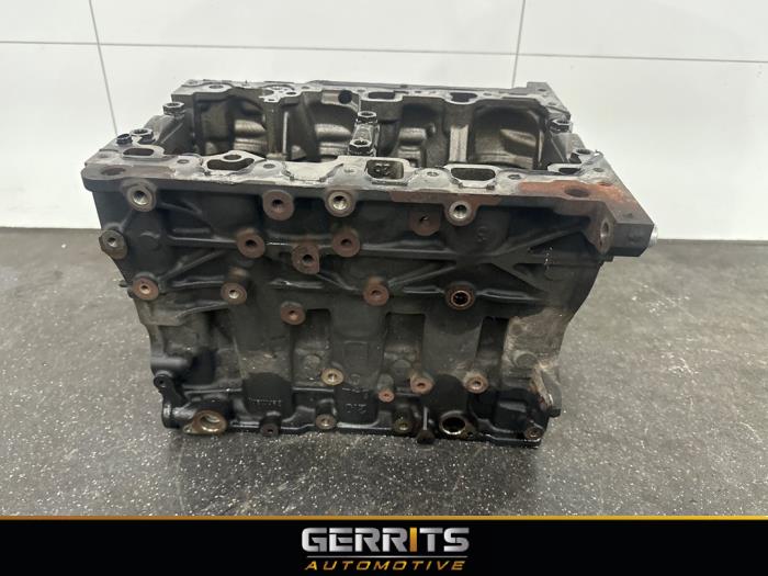 Used Engine crankcase Volkswagen Caddy IV 2.0 TDI 102 Price € 499,99 Margin scheme offered by Gerrits Automotive BV