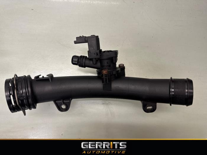 Gebrauchte Intercooler Rohr Peugeot 308 SW (L4/L9/LC/LJ/LR) 1.2 12V e-THP PureTech 130 Preis € 24,99 Margenregelung angeboten von Gerrits Automotive BV