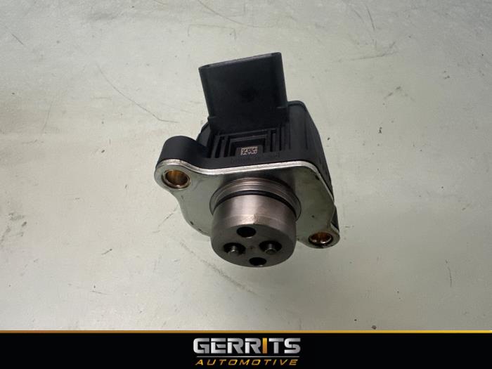 Nockenwelle Sensor van een Mercedes-Benz CLA (118.3) 1.3 CLA-200 Turbo 16V 2020