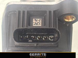 Nockenwelle Sensor van een Mercedes-Benz CLA (118.3) 1.3 CLA-200 Turbo 16V 2020