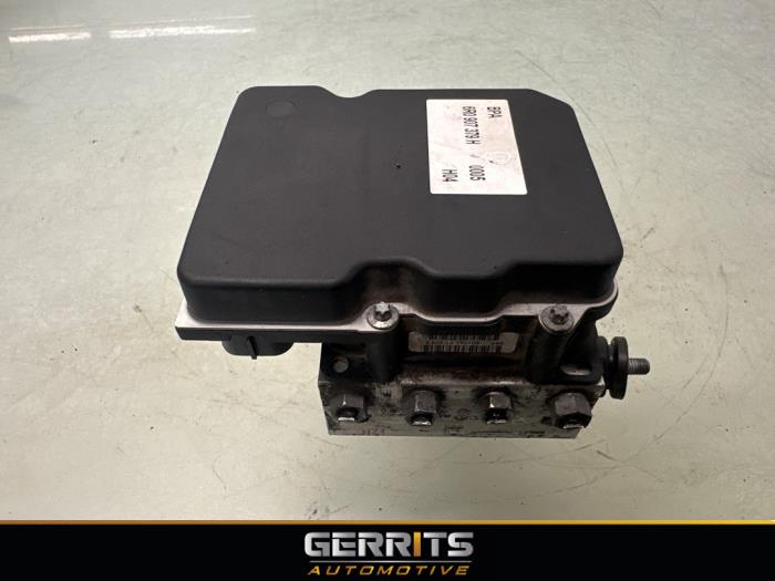 ABS Pumpe van een Seat Ibiza IV SC (6J1) 1.6 16V 2009