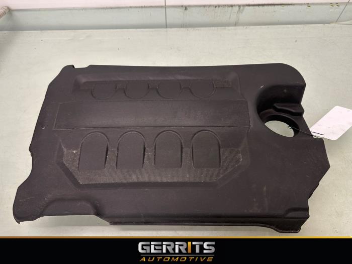Used Engine cover Opel Combo 1.6 CDTI 16V Price € 48,39 Inclusive VAT offered by Gerrits Automotive BV