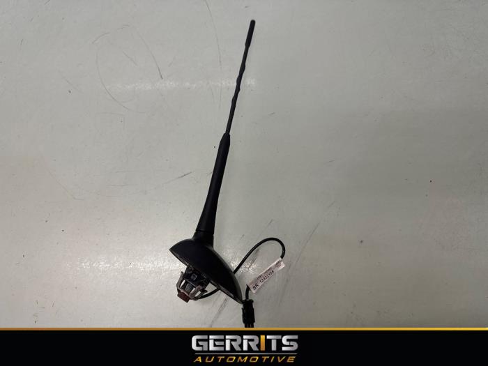 Używane Antena Opel Meriva (B) 1.4 Turbo 16V ecoFLEX Cena € 24,99 Procedura marży oferowane przez Gerrits Automotive BV