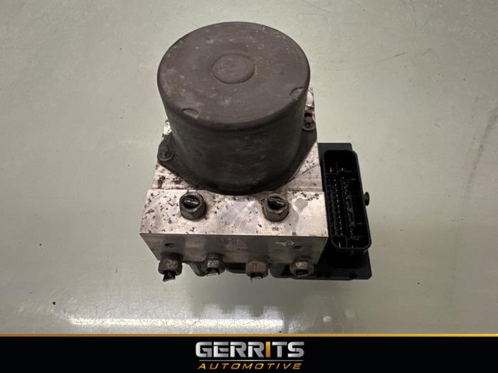 Begagnade ABS-pump Opel Meriva (B) 1.4 Turbo 16V ecoFLEX Pris € 499,99 Marginaltabell erbjuds av Gerrits Automotive BV