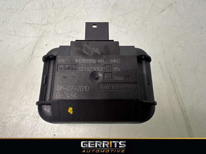 Begagnade Regnsensor Volkswagen Polo V (6R) 1.2 12V Pris € 19,99 Marginaltabell erbjuds av Gerrits Automotive BV