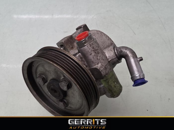 Usagé Pompe de direction Fiat Fiorino (225) 1.3 JTD 16V Multijet Prix € 34,99 Règlement à la marge proposé par Gerrits Automotive BV