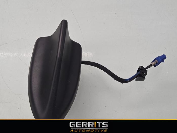 Używane Antena Ford Transit Connect (PJ2) 1.5 EcoBlue Cena € 30,24 Z VAT oferowane przez Gerrits Automotive BV
