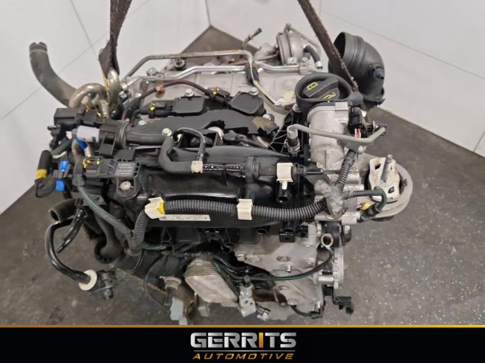 Motor van een Fiat 500 (312) 0.9 TwinAir 85 2011