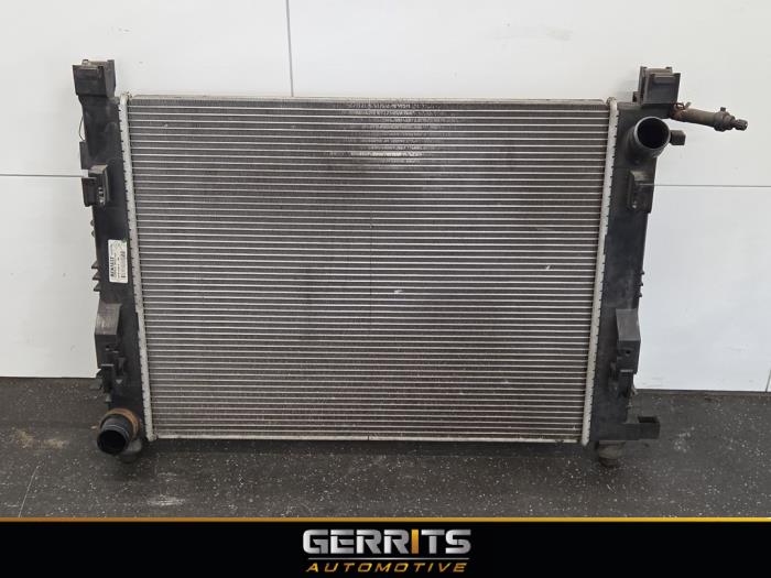 Usagé Radiateur Dacia Dokker (0S) 1.2 TCE 16V Prix € 49,99 Règlement à la marge proposé par Gerrits Automotive BV