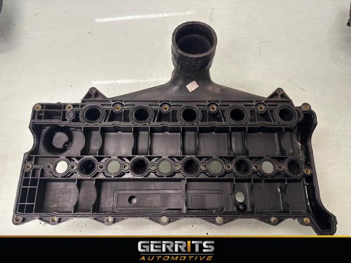 Ventildeckel van een Volvo XC90 I 2.4 D5 20V 2008