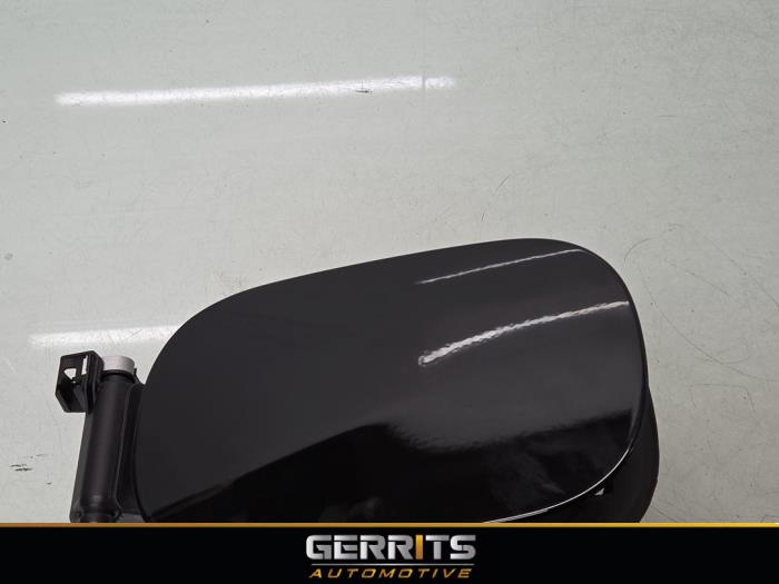 Gebrauchte Tankklappe Mercedes B (W246/W242) 1.6 B-180 BlueEFFICIENCY Turbo 16V Preis € 49,99 Margenregelung angeboten von Gerrits Automotive BV
