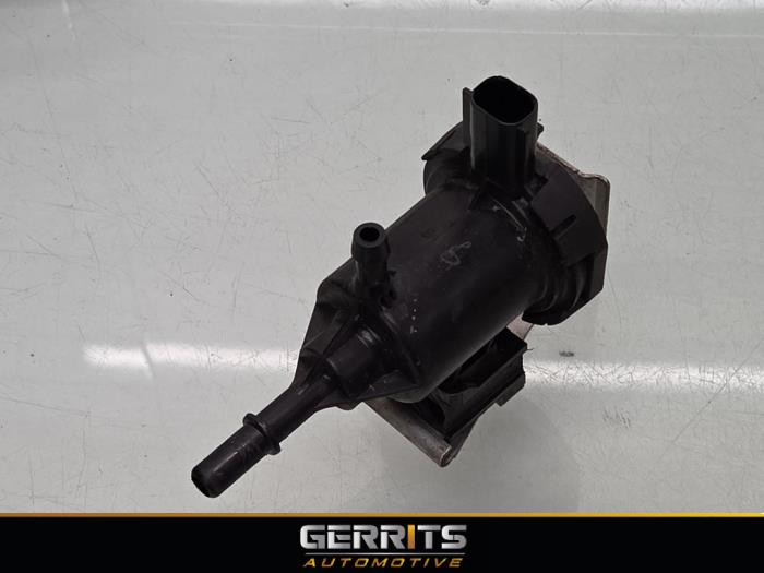 Gebrauchte Evap Ventil Mercedes B (W246/W242) 1.6 B-180 BlueEFFICIENCY Turbo 16V Preis € 29,99 Margenregelung angeboten von Gerrits Automotive BV