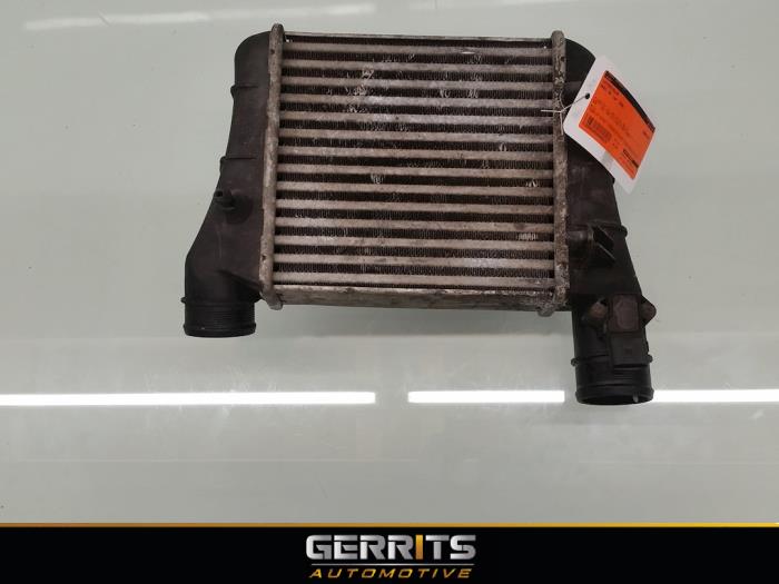 Usados Intercooler Audi A4 Avant (B7) 2.0 TFSI 20V Precio € 49,50 Norma de margen ofrecido por Gerrits Automotive BV