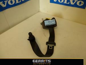 Used Rear seatbelt tensioner, left Volvo V50 (MW) 2.0 D 16V Price € 34,99 Margin scheme offered by Gerrits Automotive