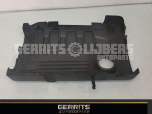 Abdeckblech Motor van een Opel Astra H (L48) 1.9 CDTi 100 2006