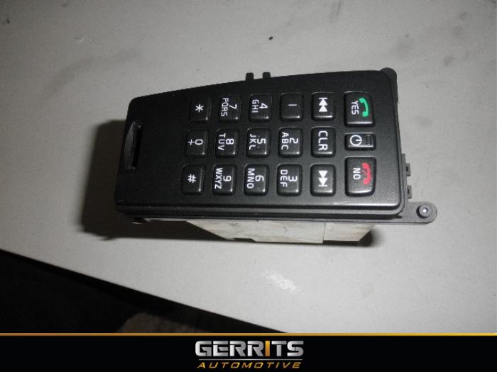 Begagnade Telefonmodul Volvo V70 (SW) 2.4 T5 20V Pris € 31,90 Marginaltabell erbjuds av Gerrits Automotive BV