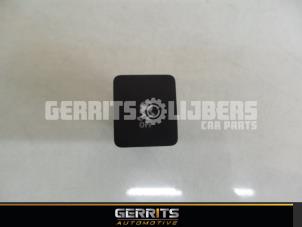 Used Switch Mercedes Citan (415.6) 1.5 109 CDI Price € 21,98 Margin scheme offered by Gerrits Automotive
