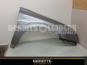 Used Front wing, right Opel Signum (F48) 2.2 DGI 16V Price € 28,60 Margin scheme offered by Gerrits Automotive