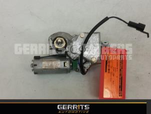 Used Rear wiper motor Opel Corsa Price € 21,98 Margin scheme offered by Gerrits Automotive