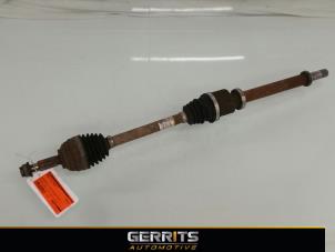 Used Front drive shaft, right Renault Clio III (BR/CR) 1.5 dCi 70 Price € 27,50 Margin scheme offered by Gerrits Automotive