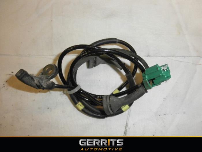 Begagnade ABS-sensor Volvo V70 (SW) 2.4 D5 20V Pris € 24,99 Marginaltabell erbjuds av Gerrits Automotive BV