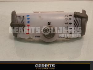 Usagé Panneau de commandes chauffage Citroen C1 1.0 12V Prix € 39,60 Règlement à la marge proposé par Gerrits Automotive