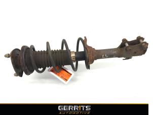 Used Front shock absorber rod, left Toyota Yaris (P1) 1.3 16V VVT-i Price € 33,00 Margin scheme offered by Gerrits Automotive