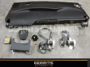 Usagé Kit + module airbag Toyota Prius (ZVW3) 1.8 16V Prix € 499,00 Règlement à la marge proposé par Gerrits Automotive