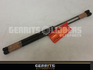 Used Set of tailgate gas struts Mini Mini (R56) 1.6 16V Cooper S Price € 21,98 Margin scheme offered by Gerrits Automotive