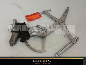 Used Window mechanism 4-door, front right Opel Zafira (F75) 2.0 DI 16V Price € 21,98 Margin scheme offered by Gerrits Automotive