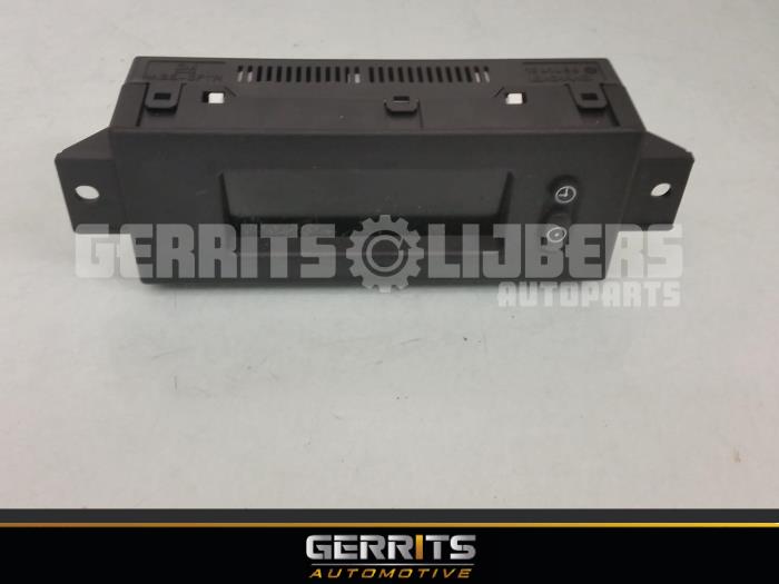 Begagnade Innerdisplay Opel Meriva (A) 1.7 DTI 16V Pris € 38,50 Marginaltabell erbjuds av Gerrits Automotive BV