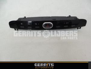Usados Interruptor de luz de pánico Fiat Punto III (199) 0.9 TwinAir Precio € 19,99 Norma de margen ofrecido por Gerrits Automotive