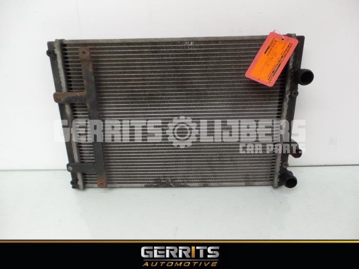 Usagé Radiateur Volkswagen Lupo (6X1) 1.2 TDI 3L Prix € 44,00 Règlement à la marge proposé par Gerrits Automotive BV