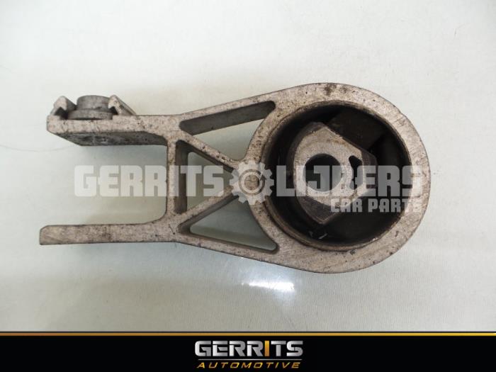 Usagé Support moteur Fiat Ducato (250) 2.3 D 120 Multijet Prix € 21,98 Règlement à la marge proposé par Gerrits Automotive BV