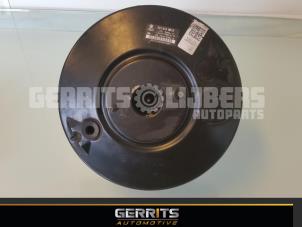 Used Brake servo Volkswagen Passat (3C2) 1.9 TDI Price € 52,80 Margin scheme offered by Gerrits Automotive