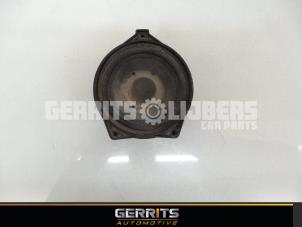 Used Speaker Mercedes C (W205) C-63 AMG S,Edition 1 4.0 V8 Biturbo Price € 28,60 Margin scheme offered by Gerrits Automotive