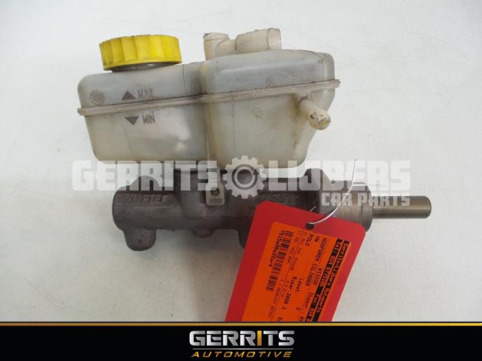 Used Master cylinder Volkswagen Polo IV (9N1/2/3) 1.4 TDI 70 Price € 21,98 Margin scheme offered by Gerrits Automotive BV