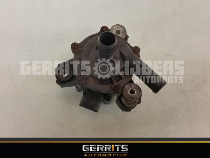 Begagnade Vattenpump Toyota Prius (ZVW3) 1.8 16V Pris € 50,60 Marginaltabell erbjuds av Gerrits Automotive BV