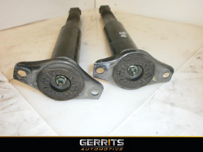 Shock absorber kit Volvo XC60 2.4 D3/D4 20V AWD 31340478