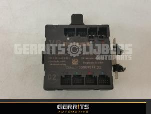Used Comfort Module Mercedes C (W204) 3.0 C-320 CDI V6 24V Price € 38,48 Margin scheme offered by Gerrits Automotive