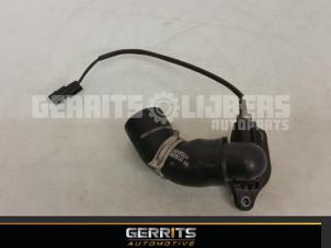 Used Engine temperature sensor Mercedes Citan (415.6) 1.5 109 CDI Price € 26,40 Margin scheme offered by Gerrits Automotive