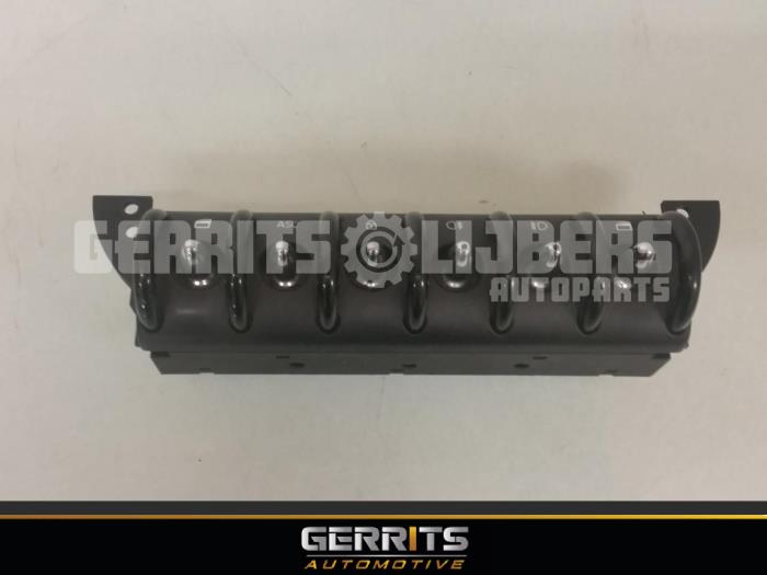 Used Mini Cooper S R53 1 6 16v Electric Window Switch Electric Window Switch From A Mini Cooper S R53 1 6 16v 2003