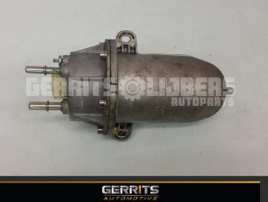 Used Fuel filter housing Opel Combo 1.6 CDTI 16V Price € 34,61 Inclusive VAT offered by Gerrits Automotive