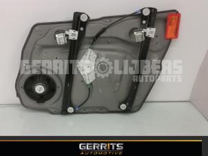 Used Window mechanism 4-door, front left Mercedes A (W169) 1.5 A-160 Price € 28,60 Margin scheme offered by Gerrits Automotive
