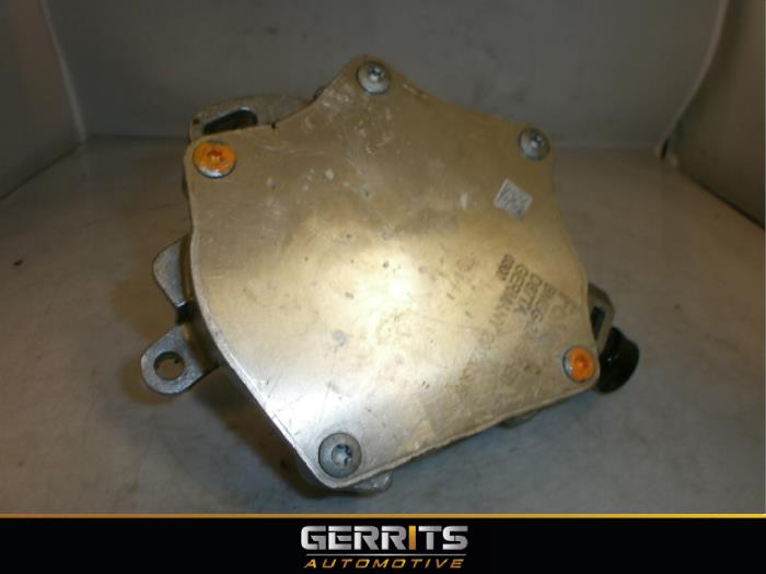 Gebrauchte Vakuumpumpe (Benzin) Volvo V70 (BW) 1.6 T4 16V Preis € 49,99 Margenregelung angeboten von Gerrits Automotive BV